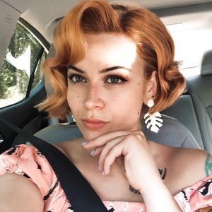 Meet your Posher, Charla